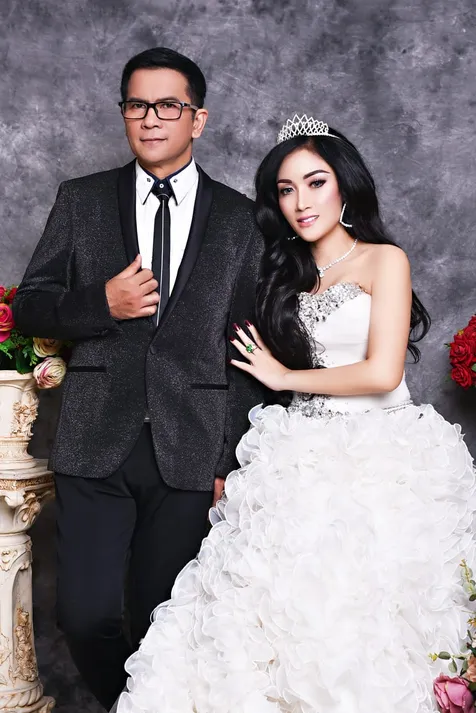 Foto Mirip Pre-Wedding
