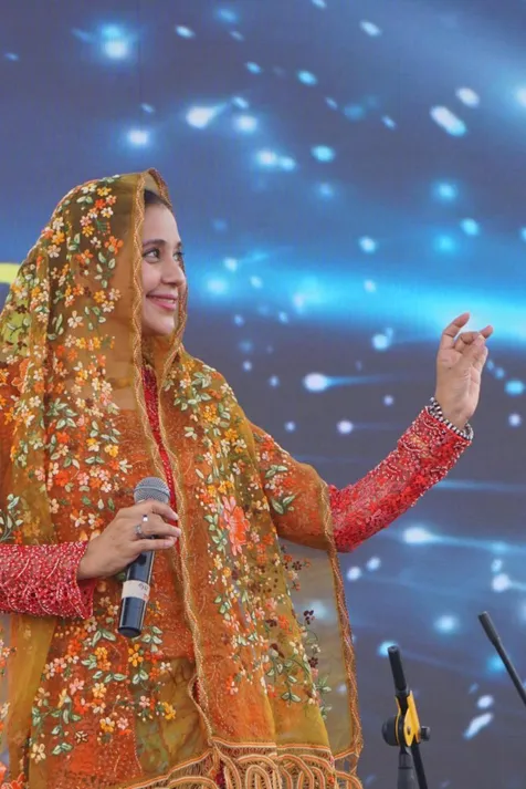 Ayu Azhari Tampil di Festival Enjoy Jakarta 2019