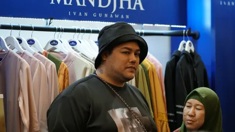 Pengalaman Seperti Belanja Langsung