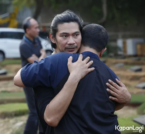 Dimakamkan di TPU Jeruk Purut