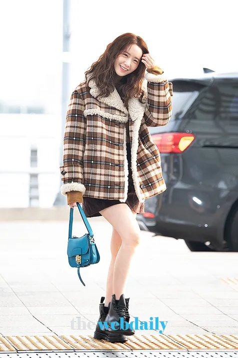 Penampilan Yoona di Bandara