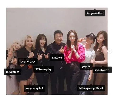 Yoona Bersama SNSD