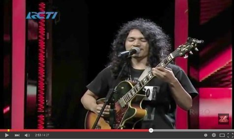 Joshua Sitompul © X Factor Indonesia/youtube