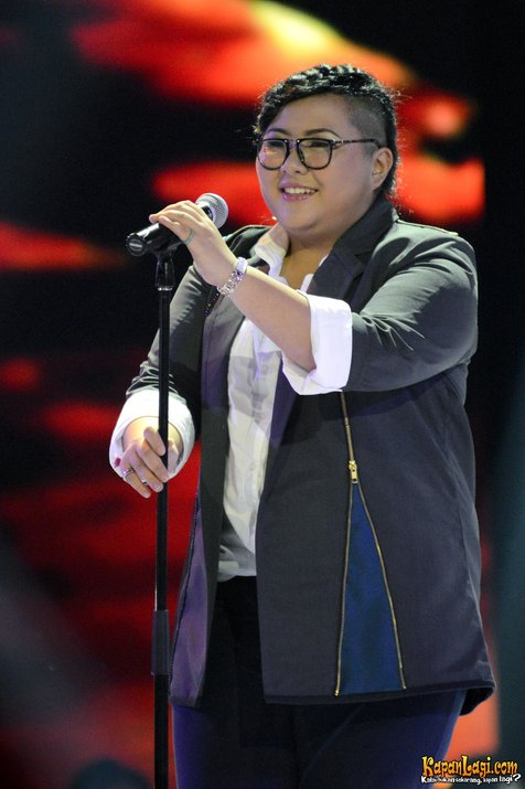 Yuka tampil asyik dengan membawakan lagu Get Lucky. ©KapanLagi.com