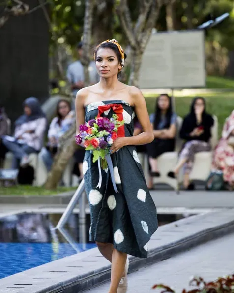Model Runway Fashion
