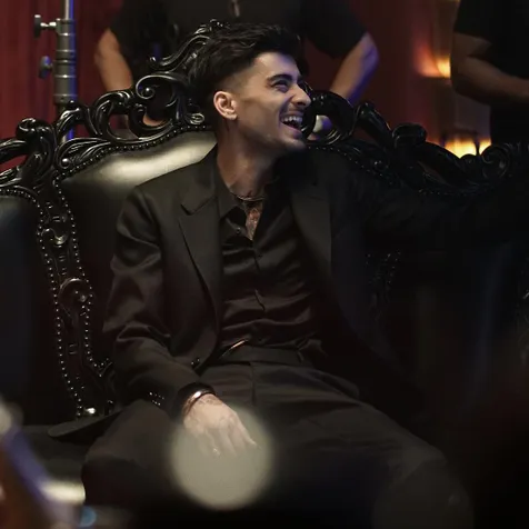Gambar dari Zayn Malik Rilis Katalog Musik Barunya Dengan Judul Yang Bikin Pusing! » zayn malik katalog musik baru instagram com zayn zayn malik katalog musik baru instagram com zayn » Zayn Malik Rilis Katalog Musik Barunya Dengan Judul Yang Bikin Pusing!