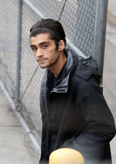 Zayn kembali berkumpul bersama One Direction ©splashnews.com