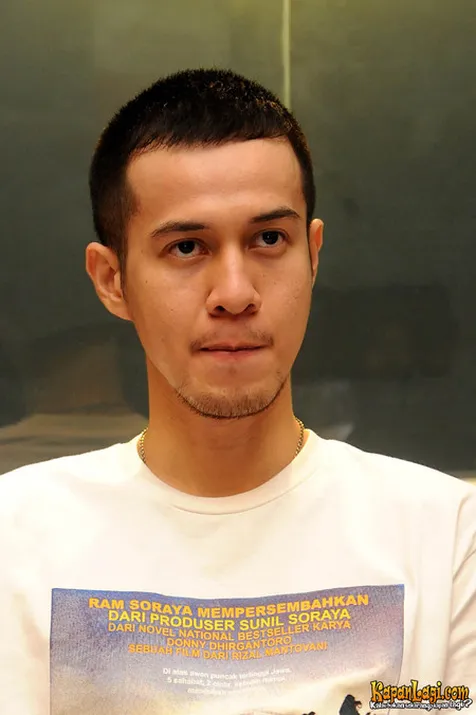 Galeri Foto Herjunot Ali Foto Terbaru Foto Populer Kapanlagi Com