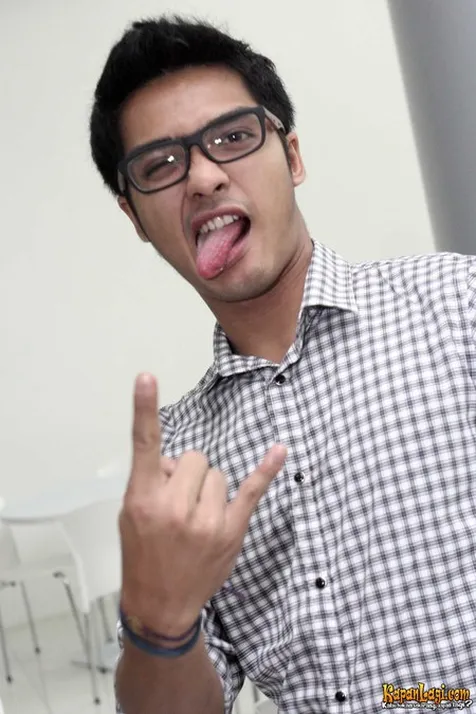 Galeri Foto Ricky Harun Foto Terbaru Foto Populer Kapanlagi Com Galeri Foto Ricky Harun Foto Terbaru Foto Populer Kapanlagi Com