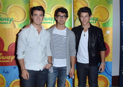 Jonas Brothers, saat masih berada dalam visi bermusik yang sama © Splashnews