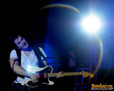 Owl City ©KapanLagi.com