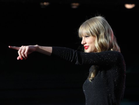 Taylor Swift siap 'bersaing' dengan Metallica / KapanLagi®