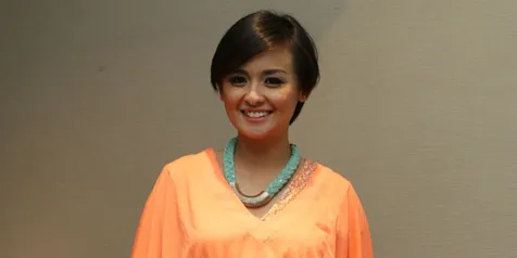 Lucunya Baby Zoey Anak Ketiga Joanna Alexandra Yang Tembem Abis Kapanlagi Com