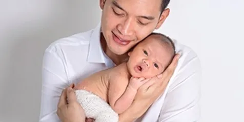 Rezky Aditya Tak Akui Miliki Anak dari Wenny, Komnas PA: Tes DNA 