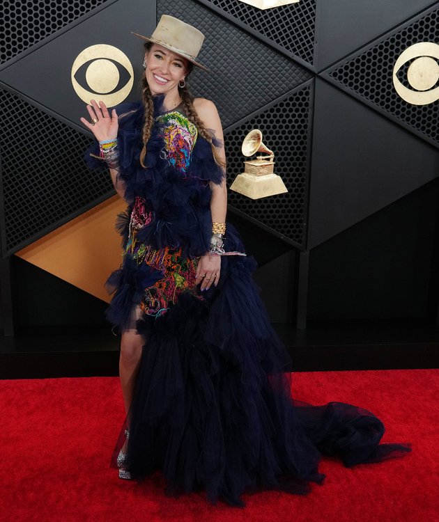 10 Artists Labelled as Worst Dress at the 2024 Grammy Awards Red Carpet