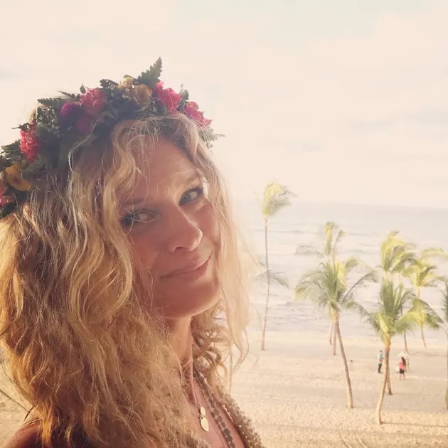 Yang pertama adalah kehadiran Rachel Hunter di music video Stacy's Mom milik Fountains of Wayne. Dengan kehadiran model hot yang satu ini, tentu saja MV Stacy's Mom jadi tidak bisa dilewatkan begitu saja.