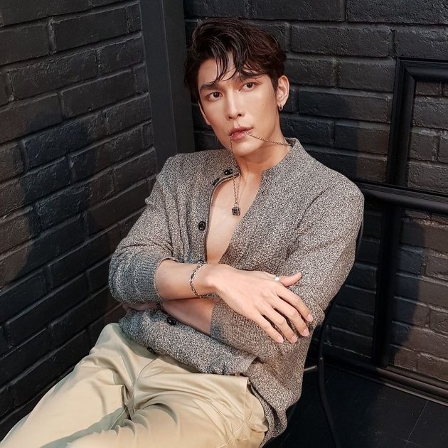 10 Facts about Mew Suppasit, Handsome and Achieving Thai Actor, Formerly Wanted to be a Lecturer