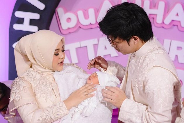 10 Photos of Baby Azura's Aqiqah, Aurel Hermansyah's Second Child, Like a Wedding Event, Lacking Raul Lemos