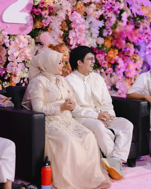 10 Photos of Baby Azura's Aqiqah, Aurel Hermansyah's Second Child, Like a Wedding Event, Lacking Raul Lemos