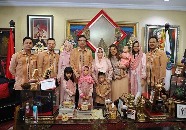 10 Photos of Detri Warmanto, Minister Tjahjo Kumolo's Son-in-Law and the First Artist to Test Positive for Corona in Indonesia