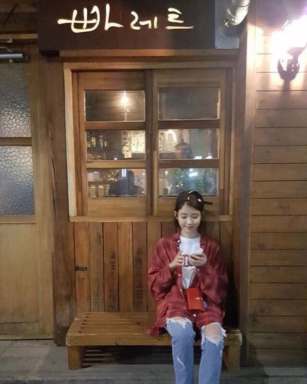 10 Casual Fashion Photos of IU, Still Beautiful and Enchanting with Casual Clothes: Flood of Praise from Netizens