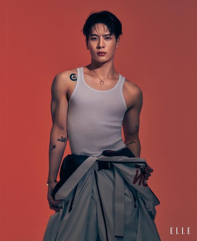 10 Handsome Photos of Jackson GOT7 in the Latest Elle Singapore Photoshoot, Showing Abs - Muscular Arms