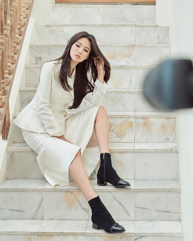 10 Latest Instagram Photos of Song Hye Kyo, Chic & Glamorous Photoshoot