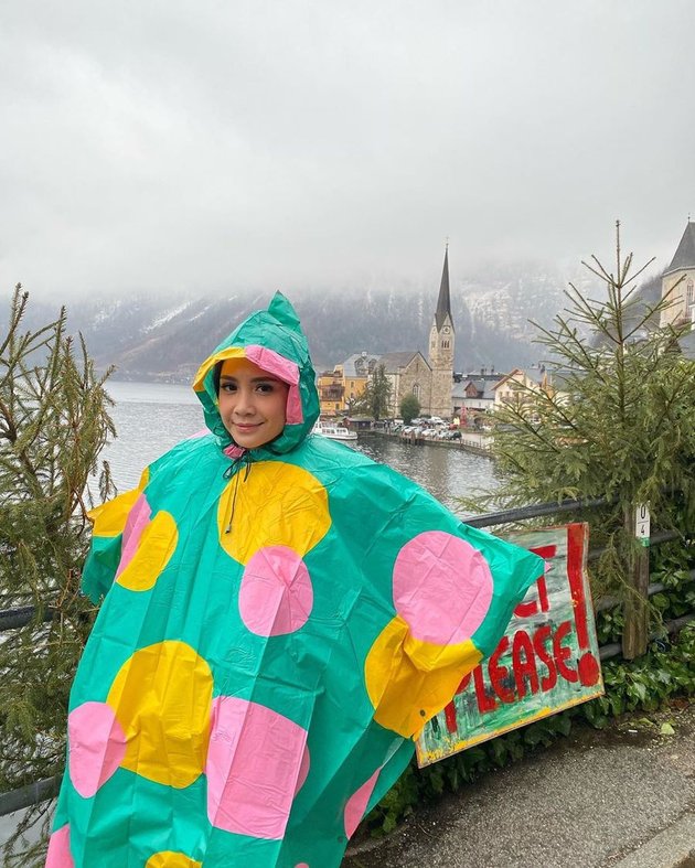 10 Photos of Raffi Ahmad and Nagita Slavina in Austria, Enjoying Romantic Drizzling Moments