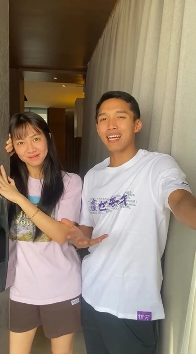 10 Foto Rumah Jonatan Christie