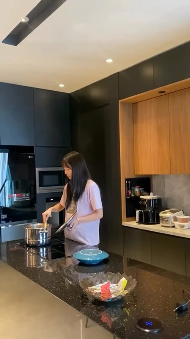 10 Foto Rumah Jonatan Christie