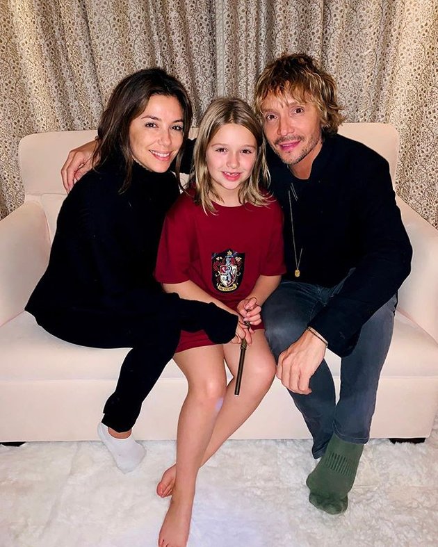 10 Latest Photos of Harper Beckham, Getting More Beautiful at the Age of 8, Adorable!