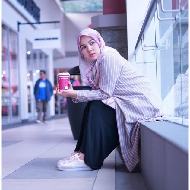 10 Latest Photos of Queen Annisa 'Sekar Arum', Now Beautiful with Hijab and Far from the Spotlight