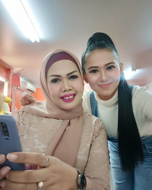 10 Photos of Tiara Marleen, a Dangdut Singer who Confronted and Splashed Irma Dharmawangsa Because of Irfan Sbaztian