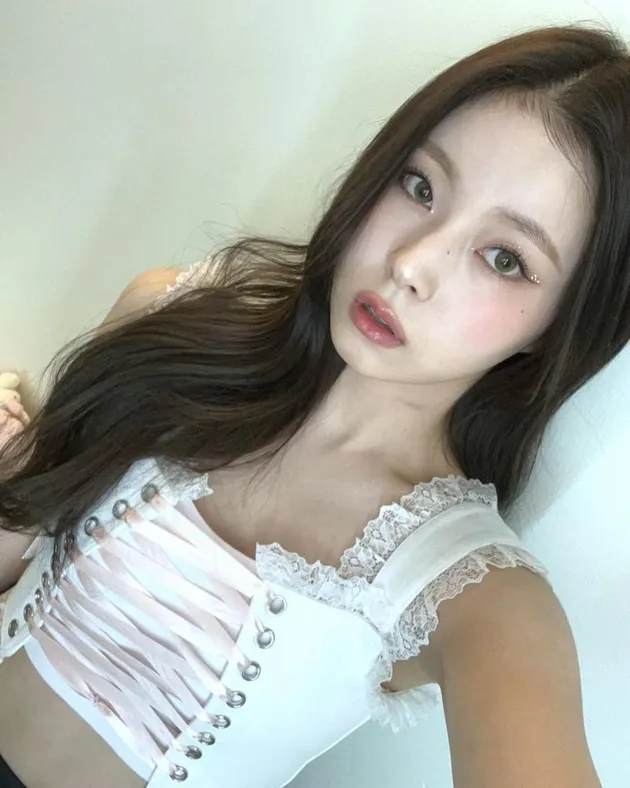 10 Idol K-Pop Wanita yang Lahir Tahun 2006