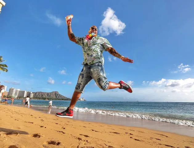 9 Kolaborasi Pop Terbaik