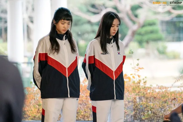 TWENTY FIVE TWENTY ONE