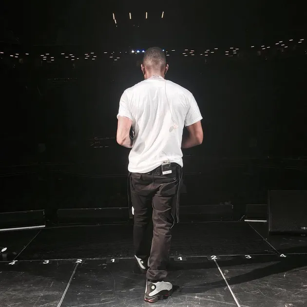 Lalu yang terakhir, ada lagu My Way. Tinggal ambil bagian lirik, 'You can’t satisfy her needs, she keeps runnin’ back to see me do it my way,' di status social media kamu dan pastikan dia membacanya.