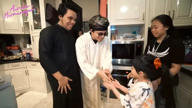 <nil>