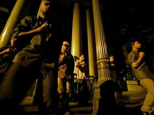 10 Lagu Paling Hits di Awal Era 2000an