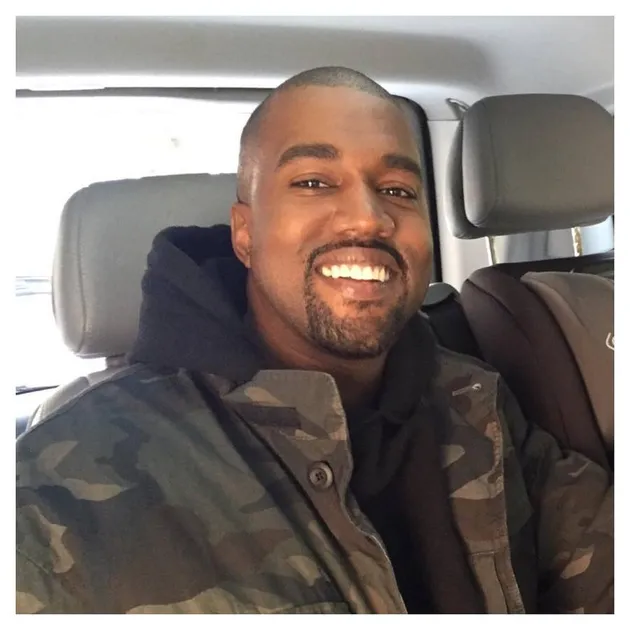 Kim Kardashian melahirkan bayi laki-laki