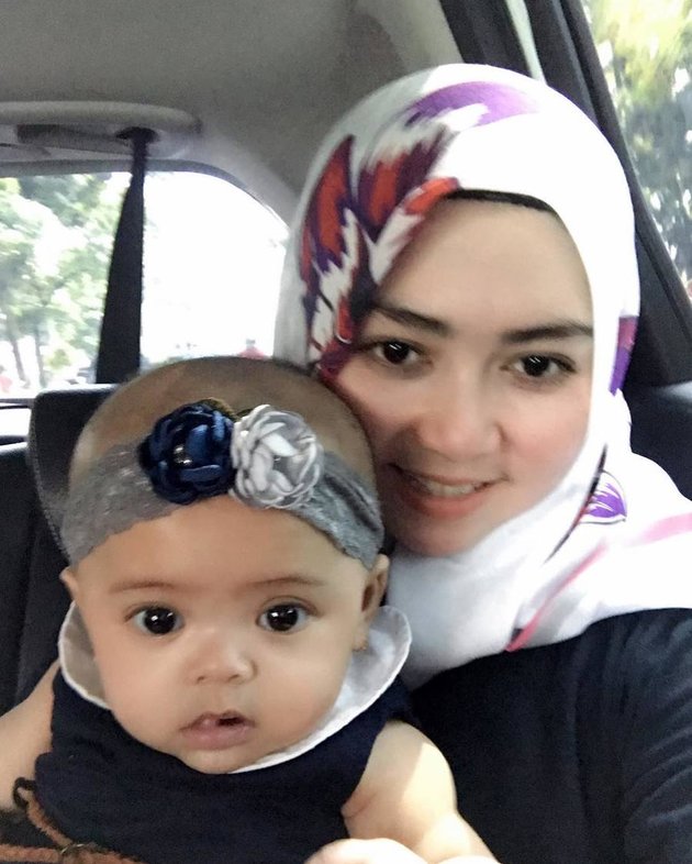 10 Beautiful Charms of Lala Nurlela, Syahrini's Sister-in-Law who Rarely Exposed and is a Single Parent of 4 Children