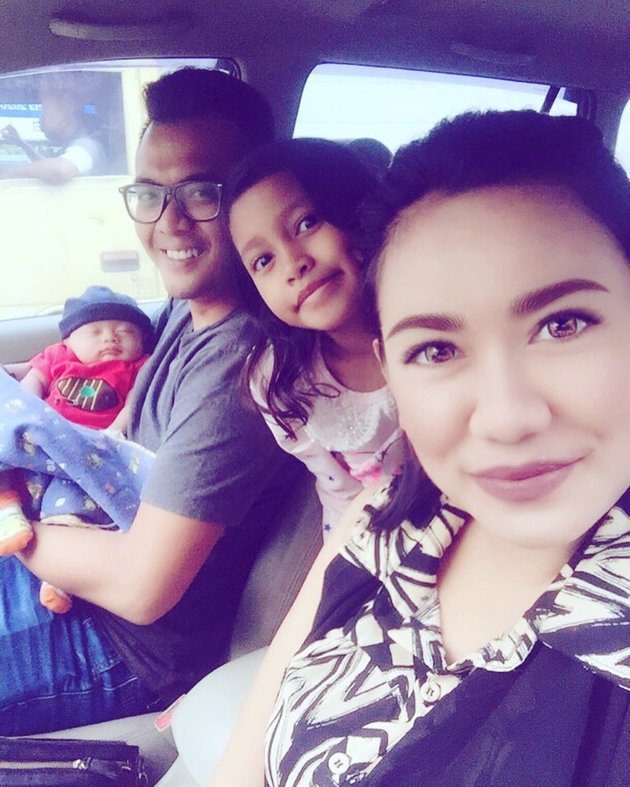 10 Beautiful Charms of Retno Astriani, Doyok's Daughter who Rarely Exposed and now has 2 Children