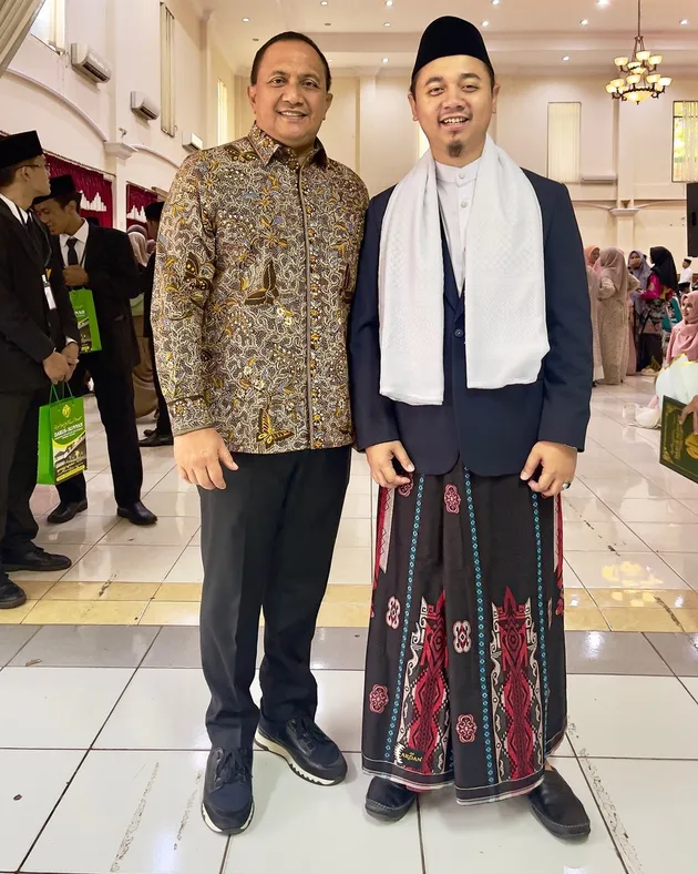 Bella Saphira Berhijab