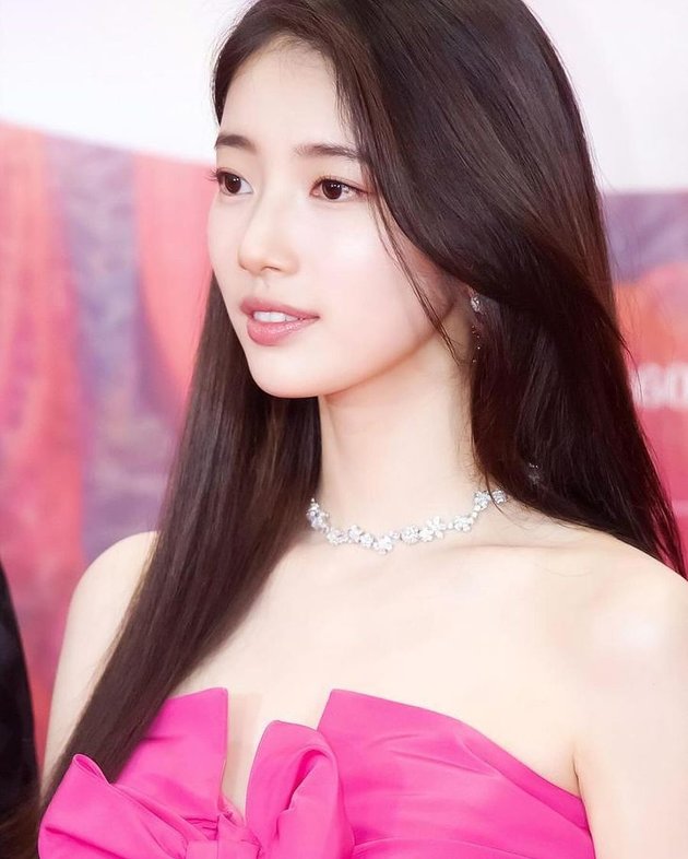 10 Beautiful Photos of Bae Suzy as MC at the 2024 Baeksang Arts Awards, Pink Dress that Becomes the Highlight