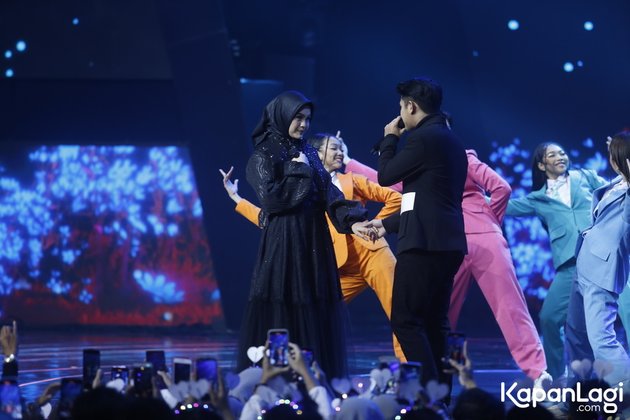 10 Beautiful Photos of Salma Salsabil, Indonesian Idol XII Champion - A Student from Probolinggo who Participated in Talent Search Since the Age of 10