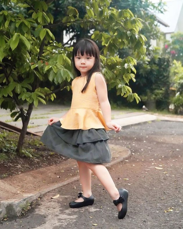 10 Portraits of Stylish Celebrity Children, Thalia Putri Onsu - Raphael Moeis