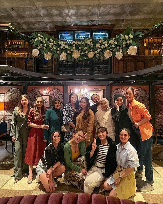 10 Photos of Geng Cendol Gathering and Celebrating Nagita Slavina's Birthday, Nia Ramadhani's Outfit Stands Out - Netizens: Even though She's Super Rich