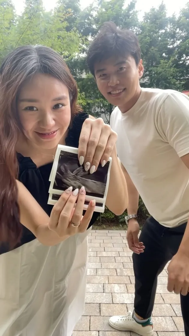 Istri Jang Hansol Hamil