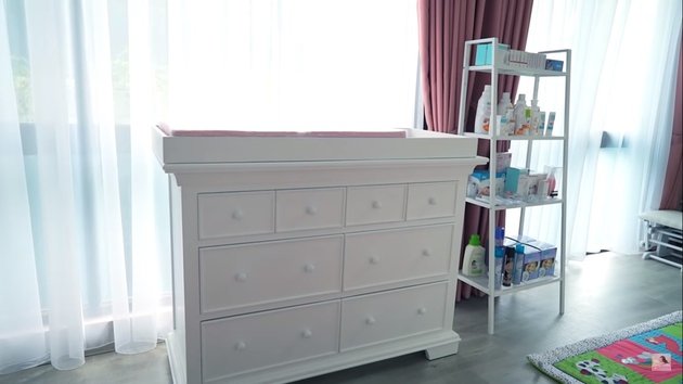 10 Photos of Baby B's Room, Felicya Angelista and Caesar Hito's Future Child, Dominated by White and Pink - Have Prepared Baby Supplies