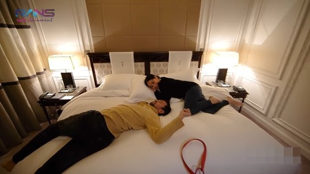 10 Photos of Raffi Ahmad's Hotel Room in Madrid, Classic and Luxurious with Marble Decor